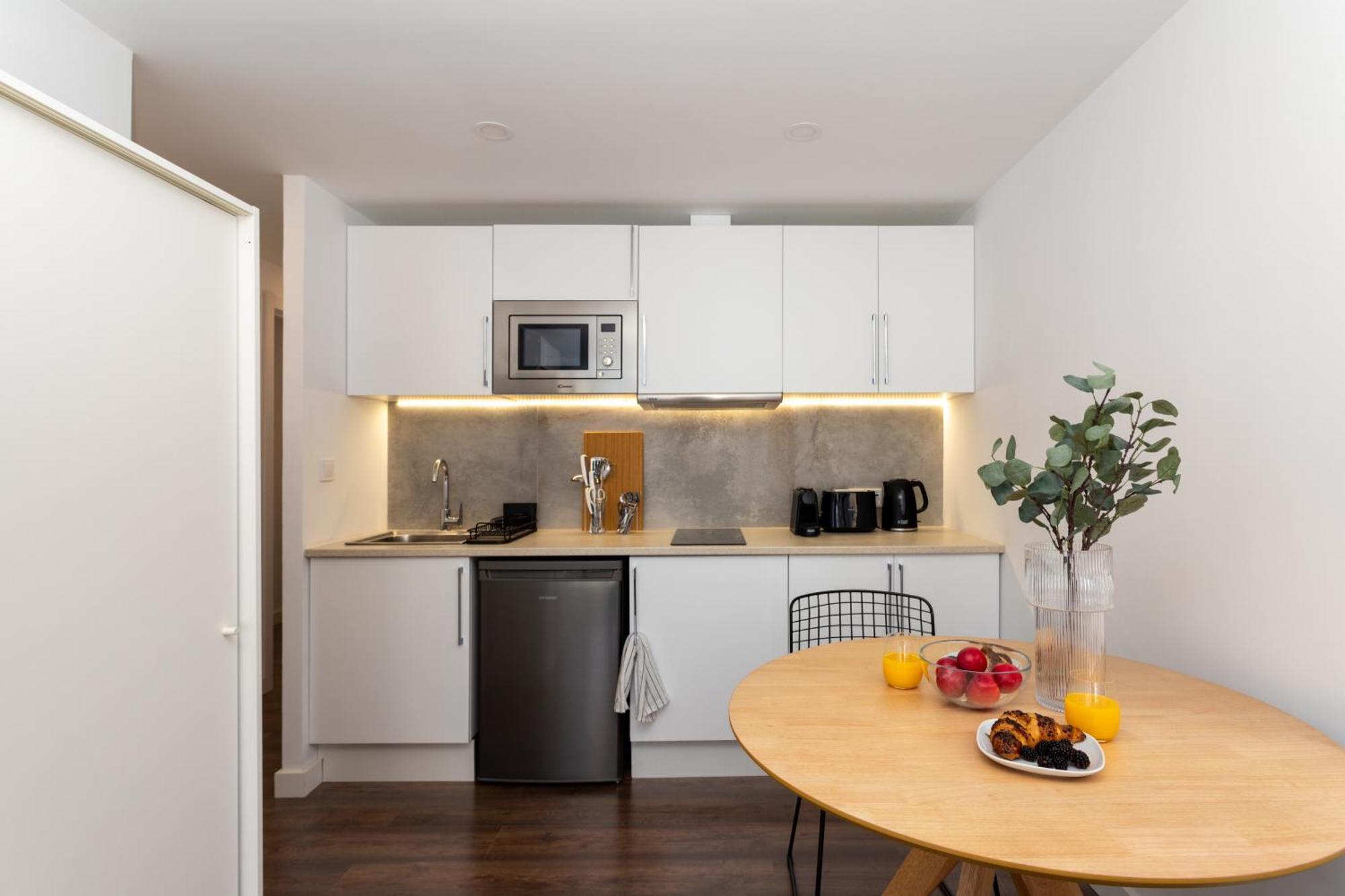 Soho Design Studios Ramblas Barcellona Esterno foto