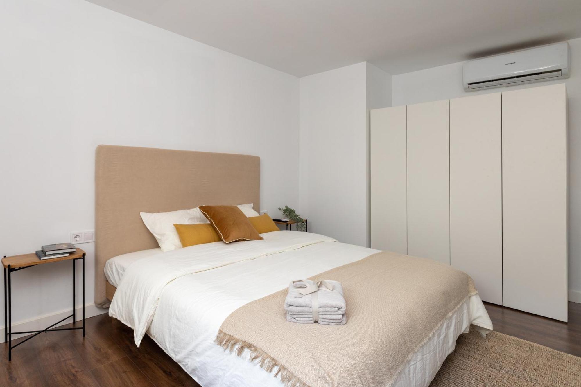 Soho Design Studios Ramblas Barcellona Esterno foto